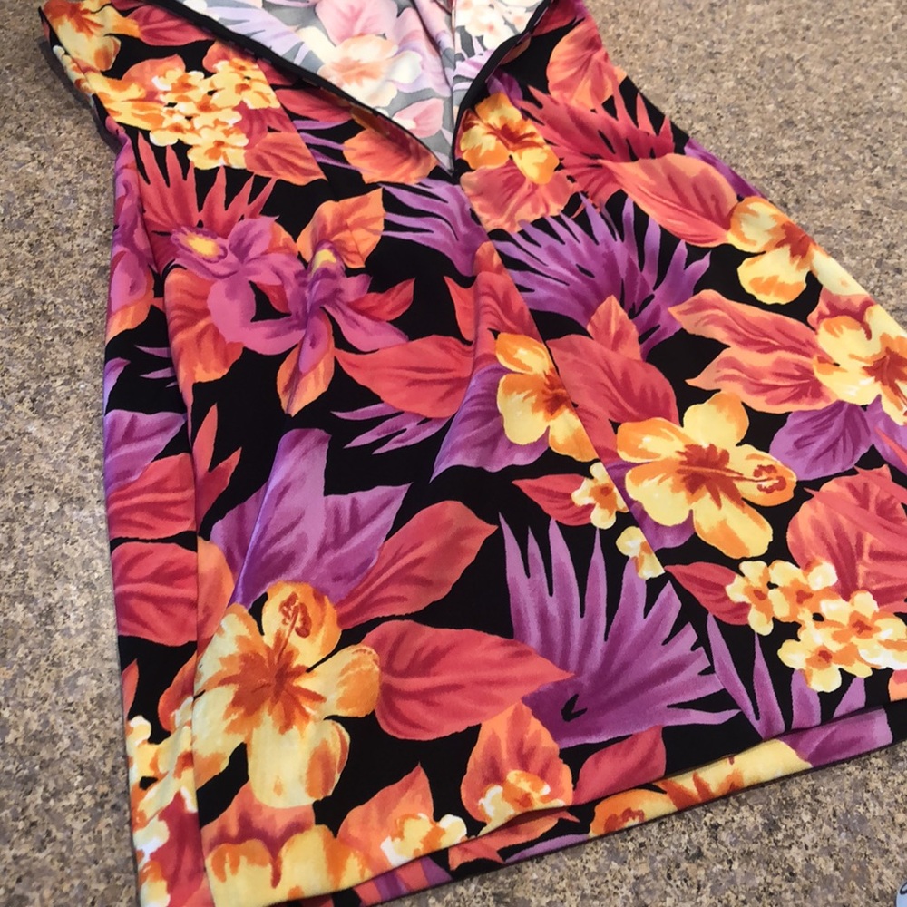 AGB Vibrant Floral Dress Women’s Size 8 With Some Stretch - Picture 12 of 12